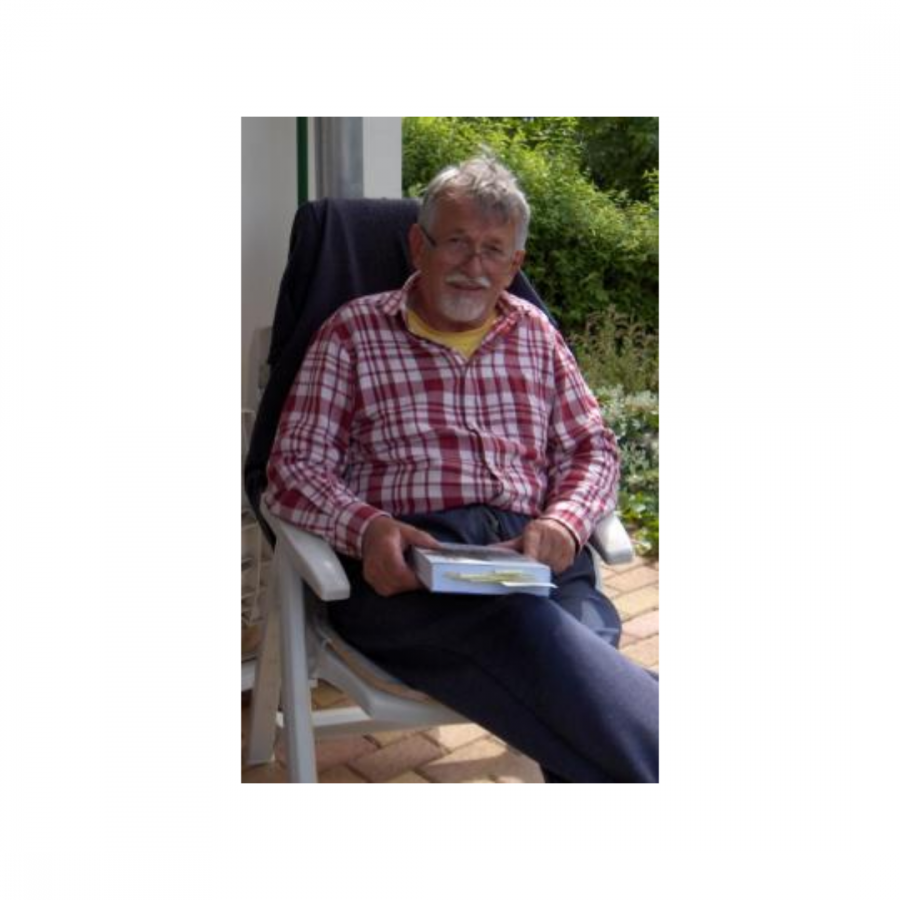 hin_7_oravecz_imre.png