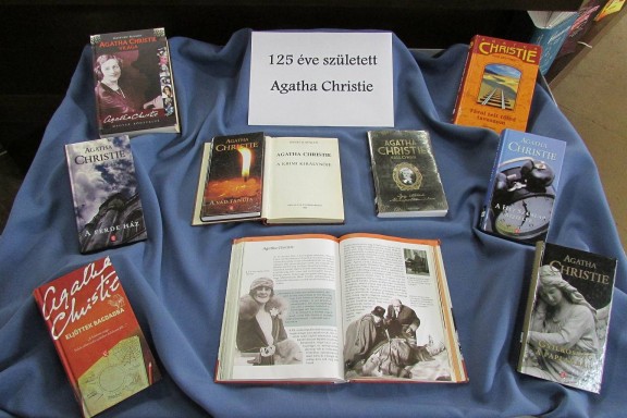 agatha_christie_web.jpg